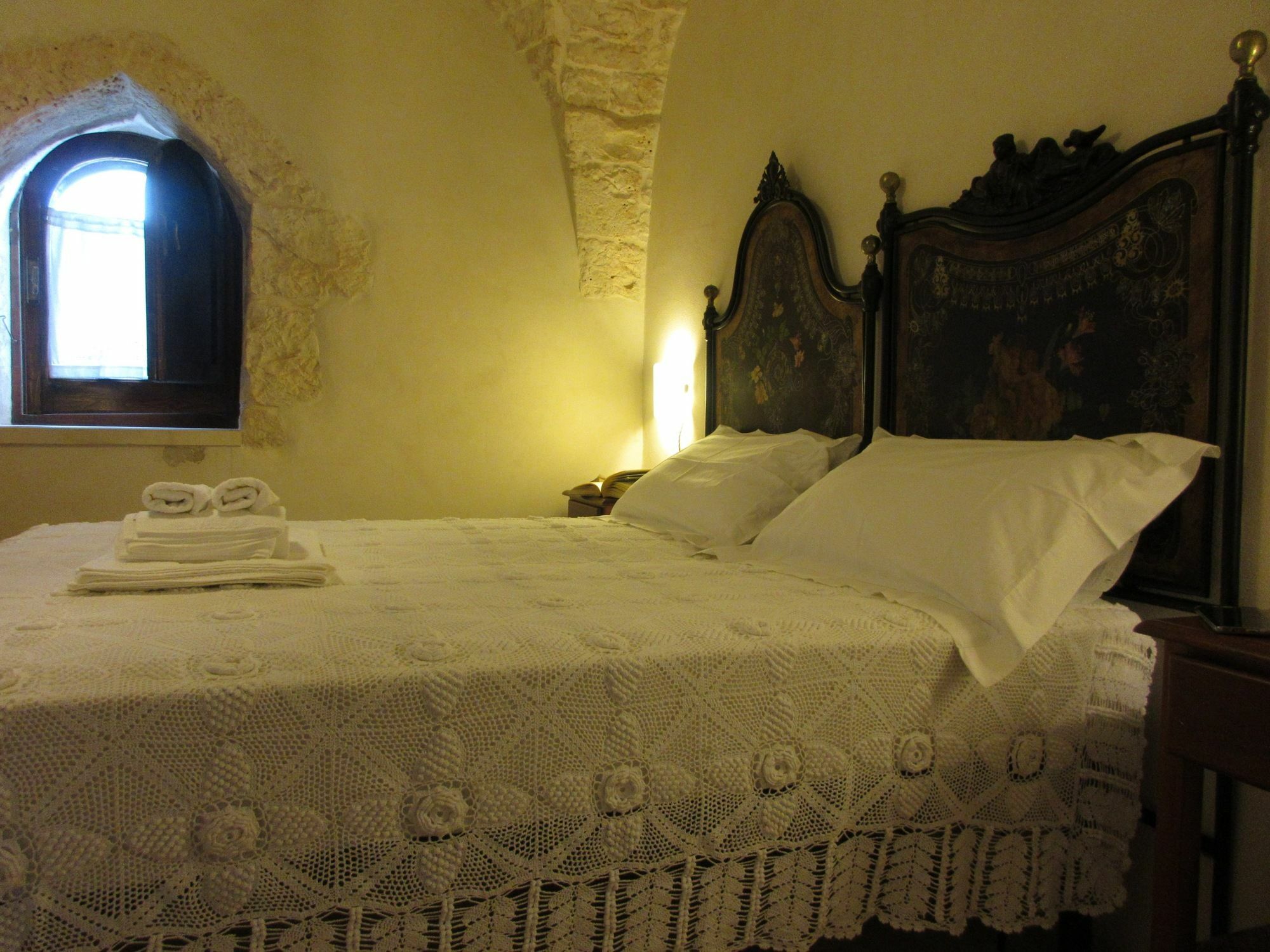 Masseria Montecchie Ceglie Messapica Exterior foto